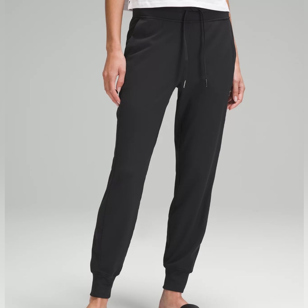 ‼️MOVING SALE‼️ Lululemon Ready to Rulu Joggers